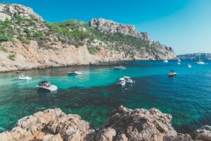 Gdzie najlepiej spędzić czas na Majorce? Topowe miejsca na wakacje na tej hiszpańskiej wyspie